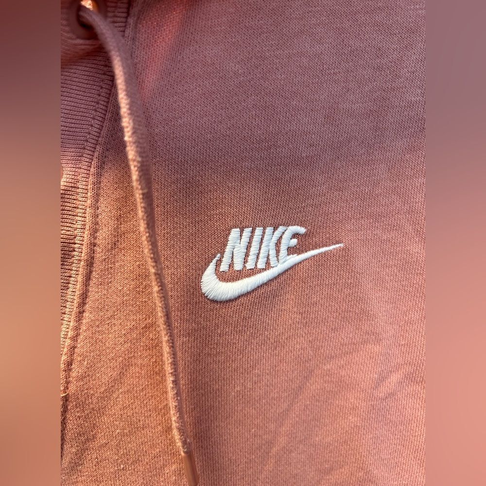 Nike Women's dusty pink Lace-Up Hoodie - Picture 5 of 9